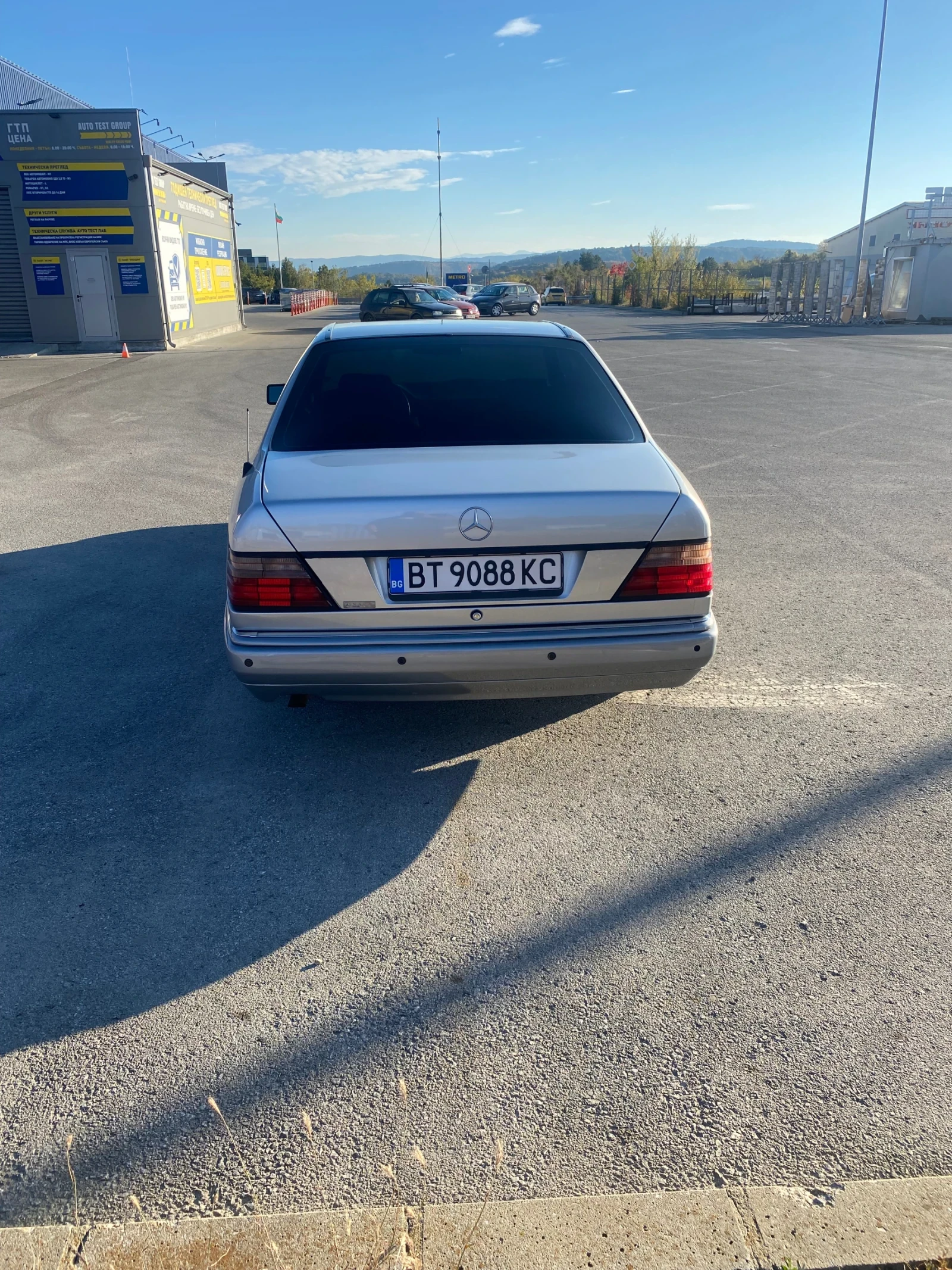 Mercedes-Benz 124  - изображение 7