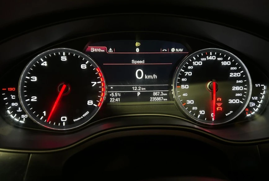 Audi A7 * S-Line * * HeadUp * АвтоКредит(ЦЕНА ДО БГ) - изображение 8