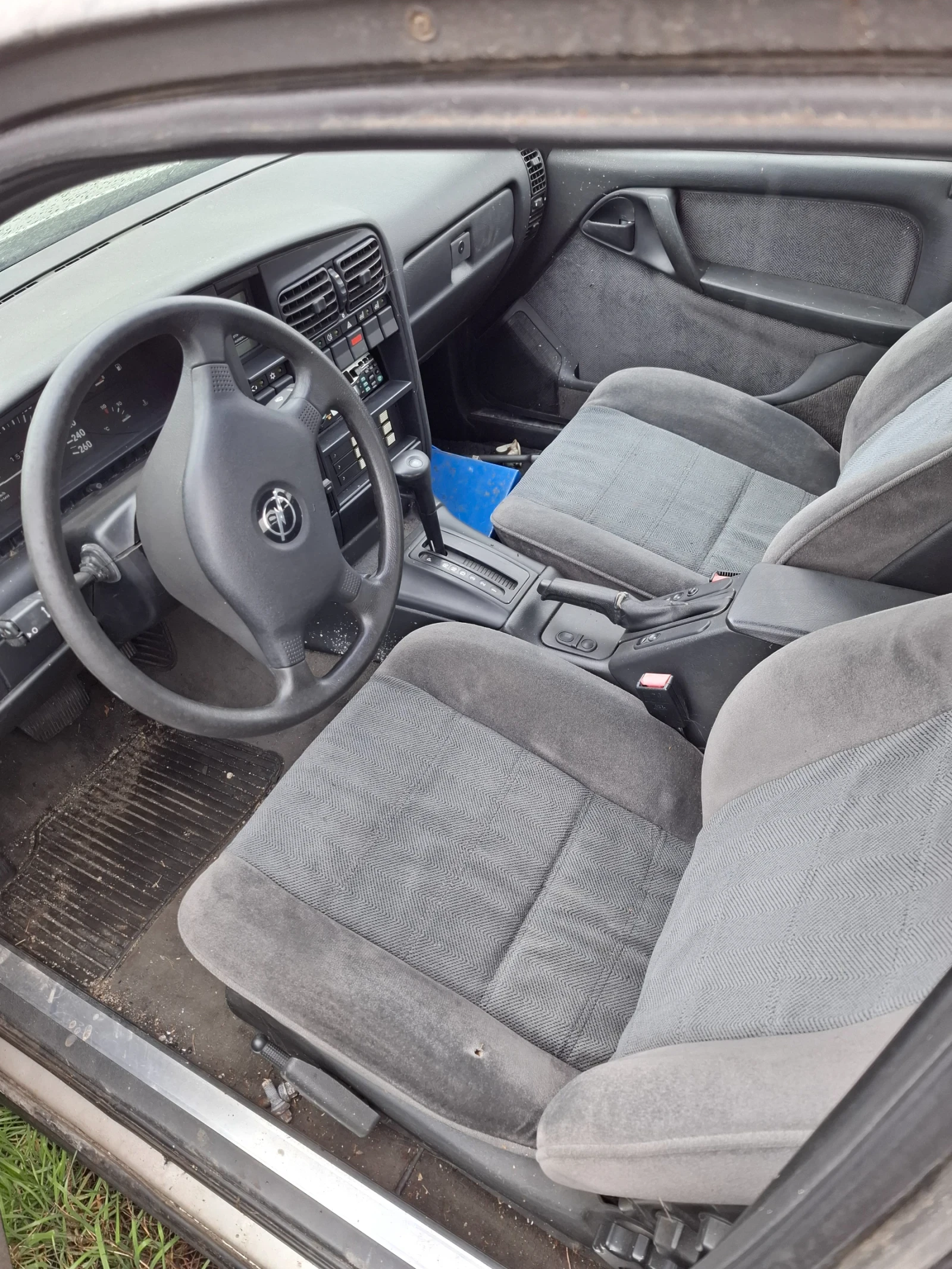 Opel Omega 2.6 Бензин  - изображение 8
