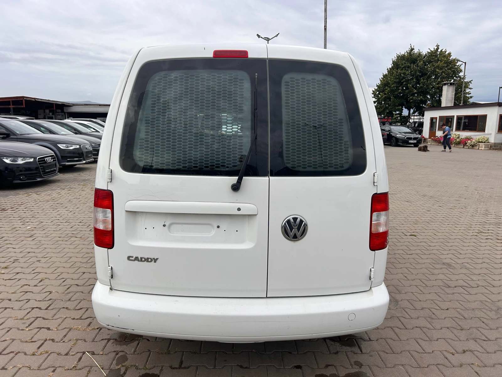 VW Caddy MAXI 1.6TDI EURO 5 - изображение 7