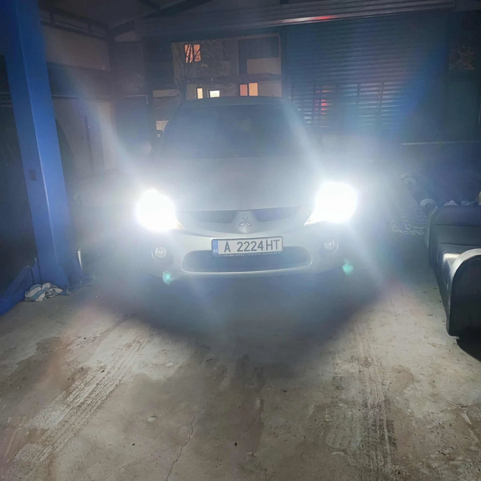 Mitsubishi Grandis | Mobile.bg � ����������� 2