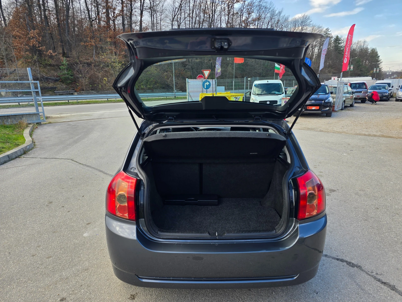 Toyota Corolla 1.4D4D/90PS | Mobile.bg   13