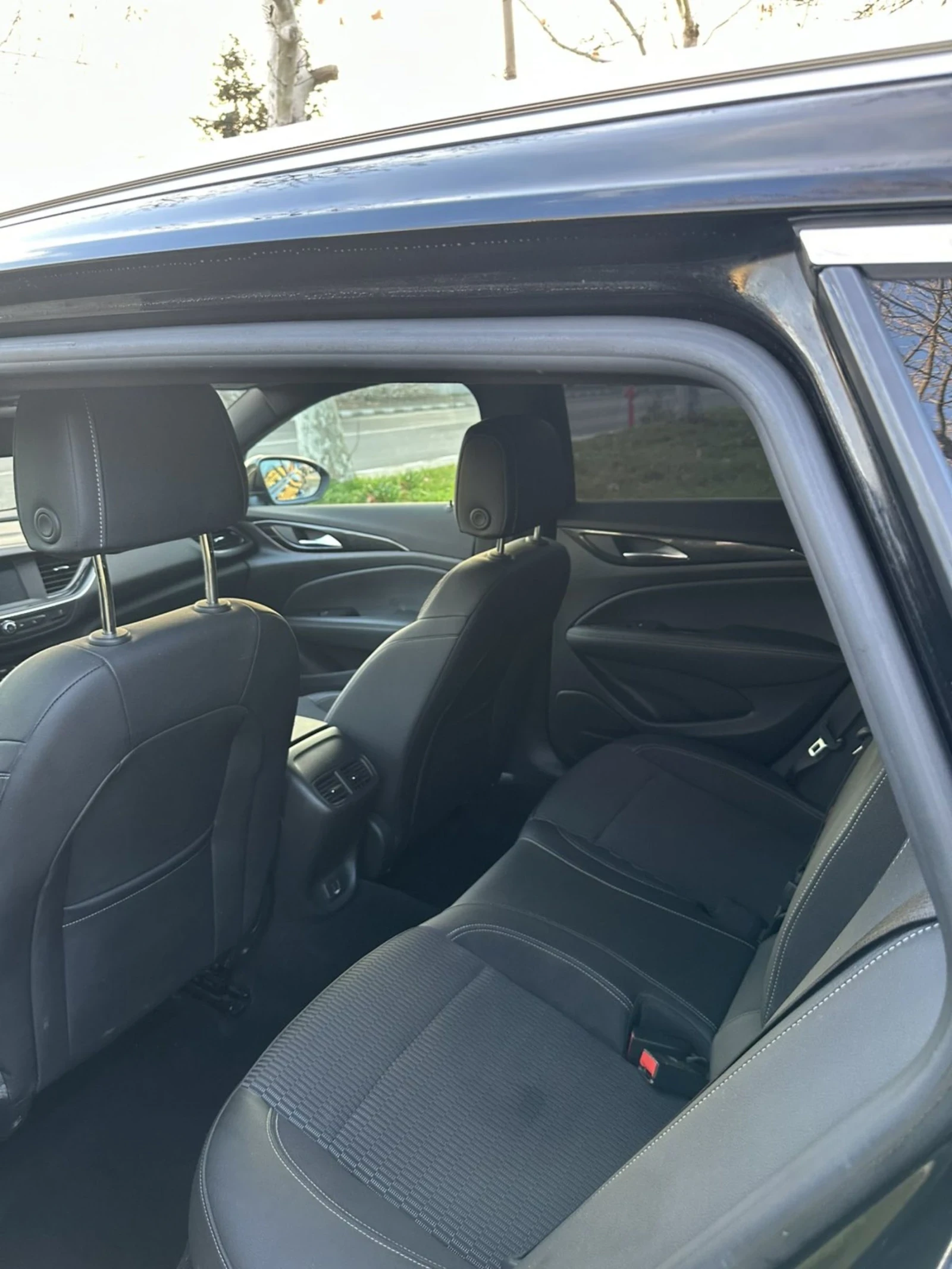 Opel Insignia  - изображение 10