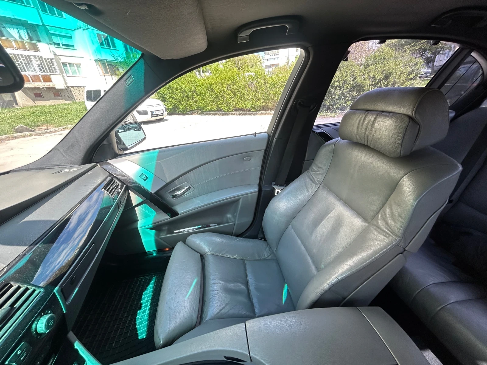 BMW 525 D M-Pack, снимка 8 - Автомобили и джипове - 53879947