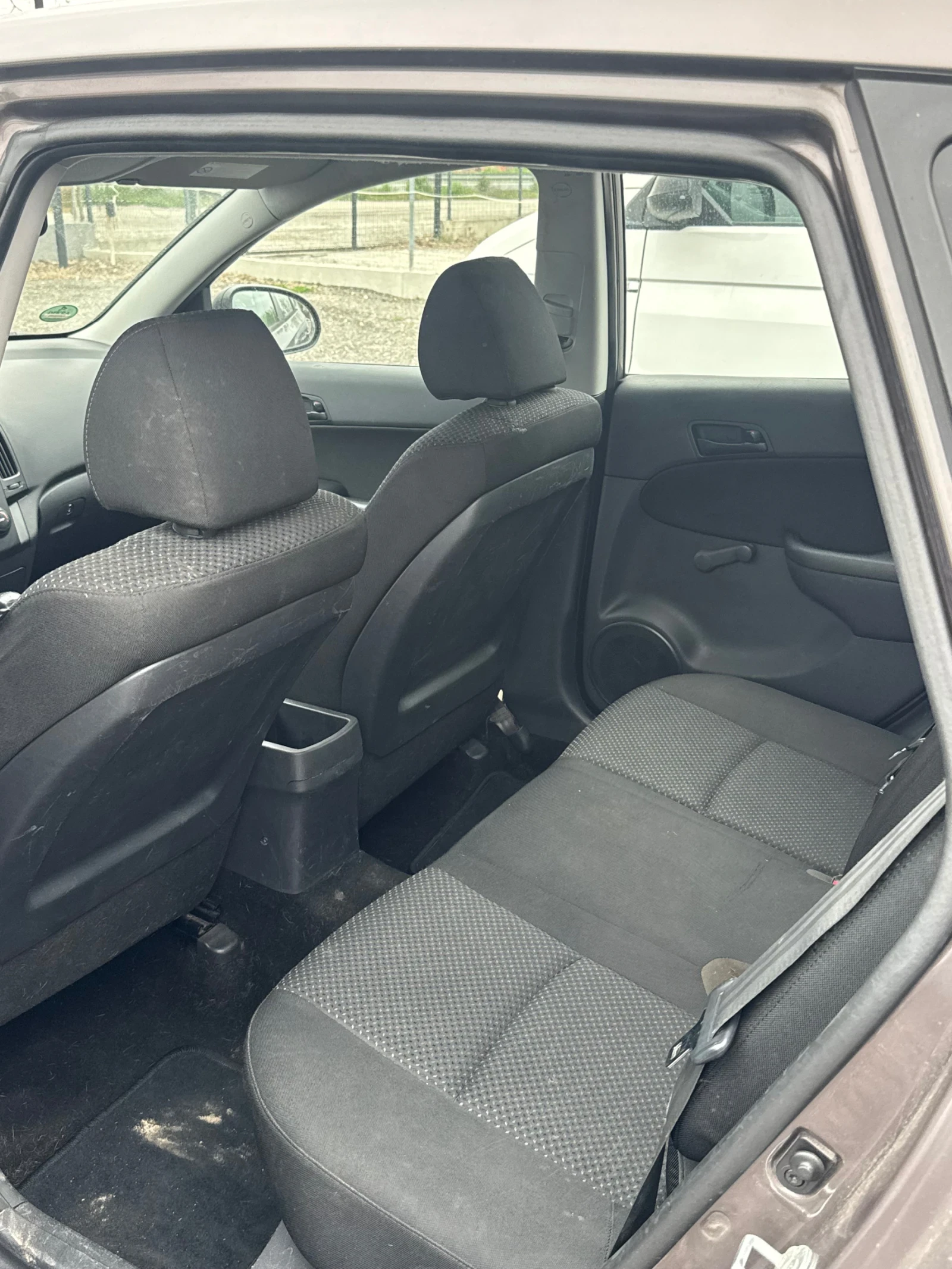 Hyundai I30 1.7d | Mobile.bg � ����������� 8
