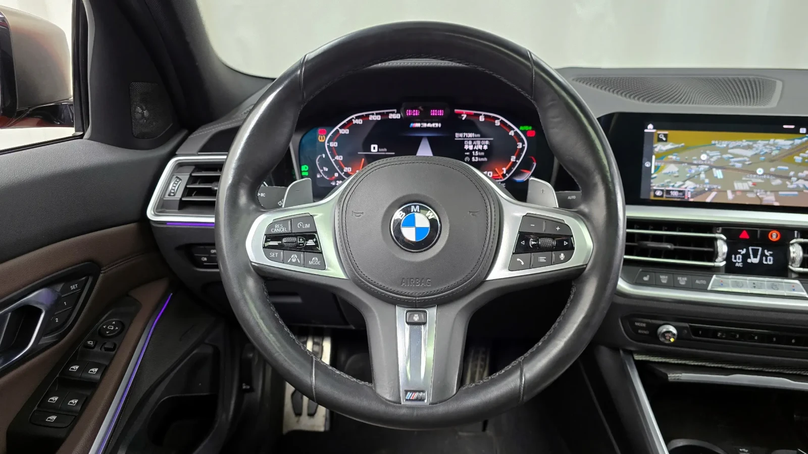 BMW 340 M* B58* HEAD-UP* DISTRONIK* HARMAN* КРАЙНА ЦЕНА, снимка 7 - Автомобили и джипове - 54388510