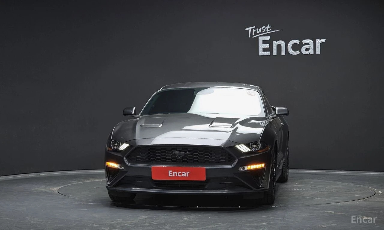 Ford Mustang ECOBOOST* DIGITAL DASH* ПОДГРЕВ* ОБДУХВАНЕ* КАМЕРА, снимка 2 - Автомобили и джипове - 54634656