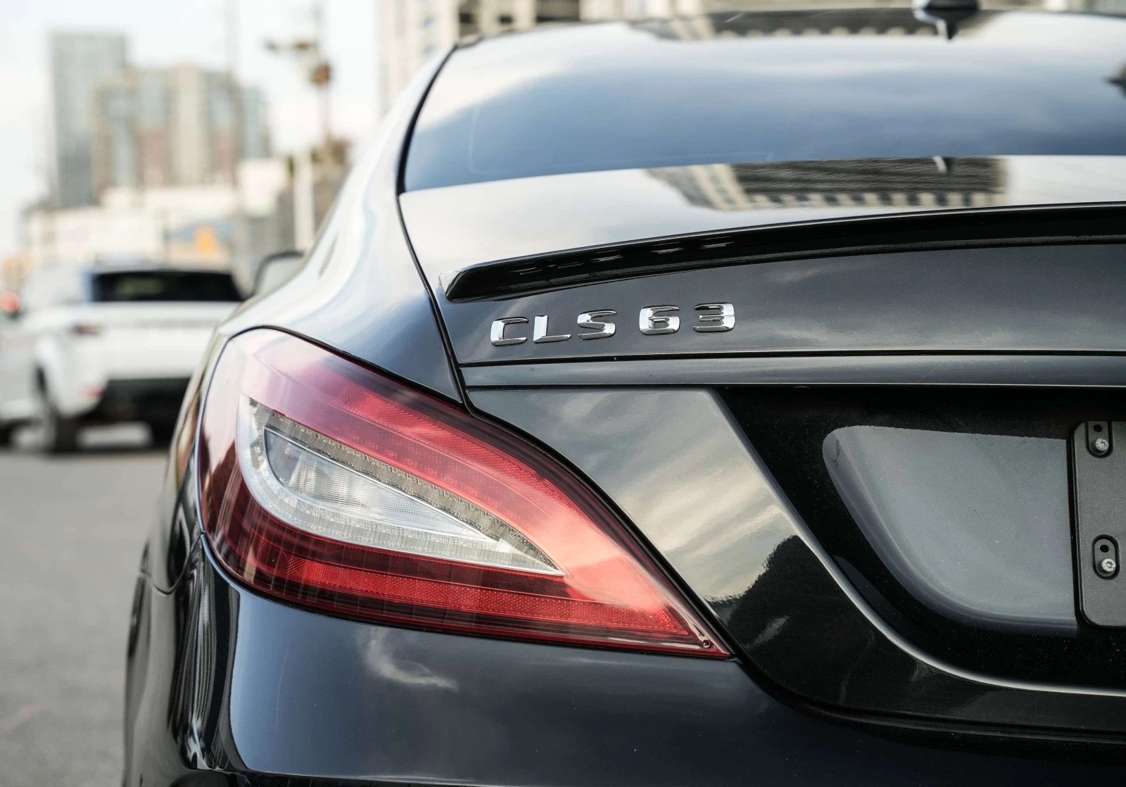 Mercedes-Benz CLS 63 AMG CLS63 AMG S / ПАНОРАМА / КОЖА / ЦЕНА ДО БГ, снимка 3 - Автомобили и джипове - 54900390