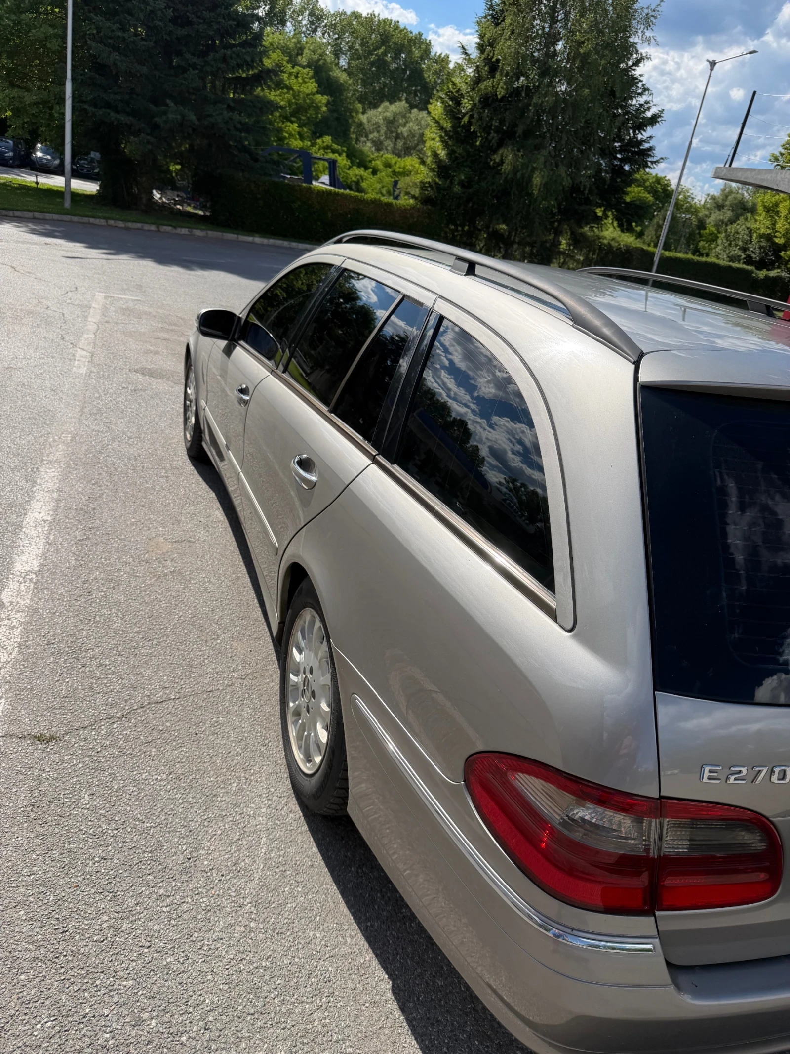 Mercedes-Benz E 270 W211, снимка 4 - Автомобили и джипове - 54916791