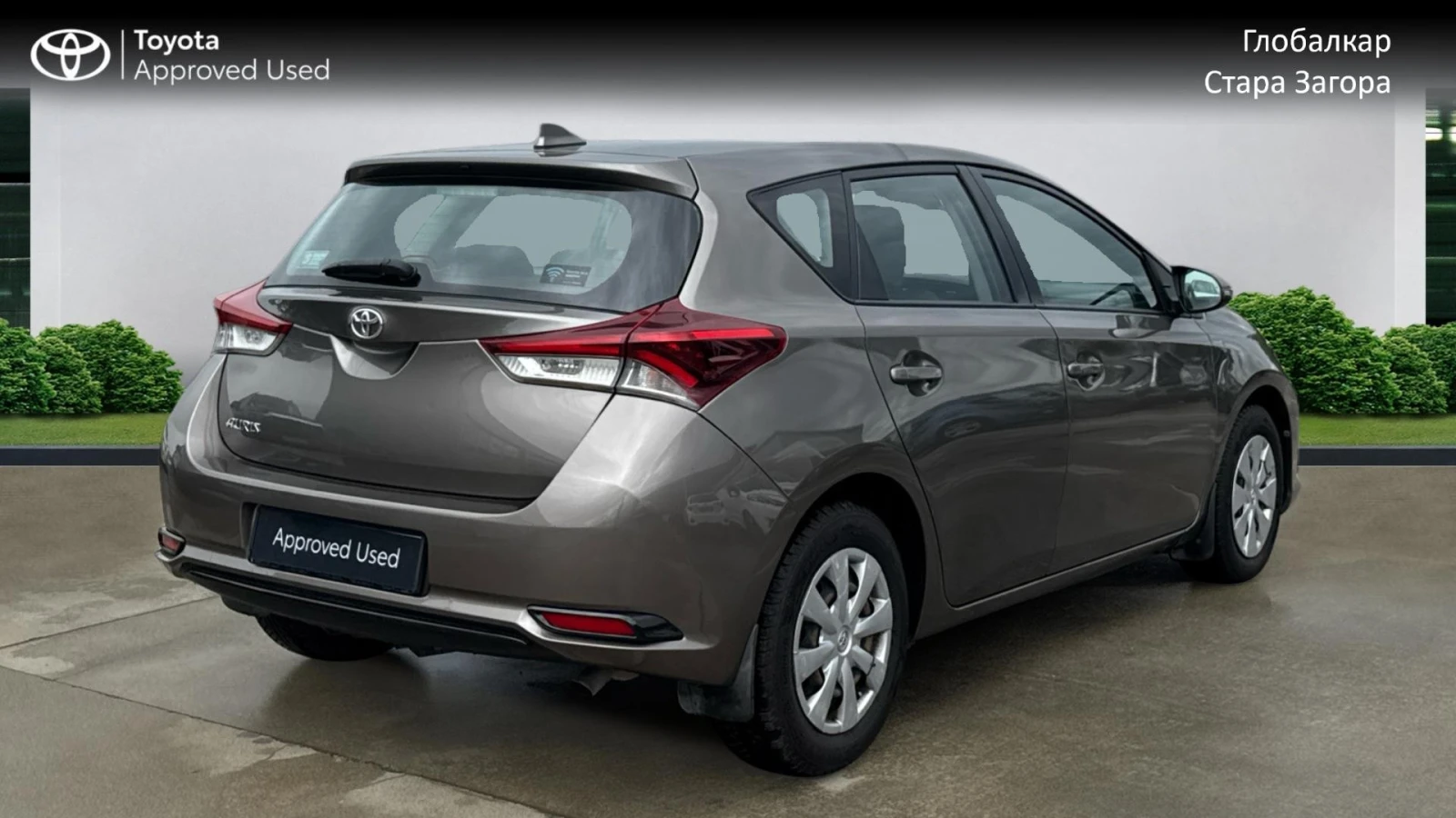 Toyota Auris 1.33 VVTI TERRA, снимка 6 - Автомобили и джипове - 55063046