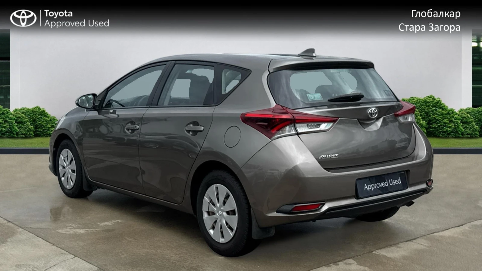 Toyota Auris 1.33 VVTI TERRA, снимка 4 - Автомобили и джипове - 55063046
