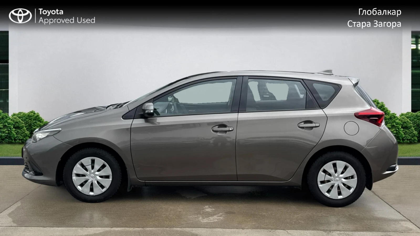 Toyota Auris 1.33 VVTI TERRA, снимка 7 - Автомобили и джипове - 55063046