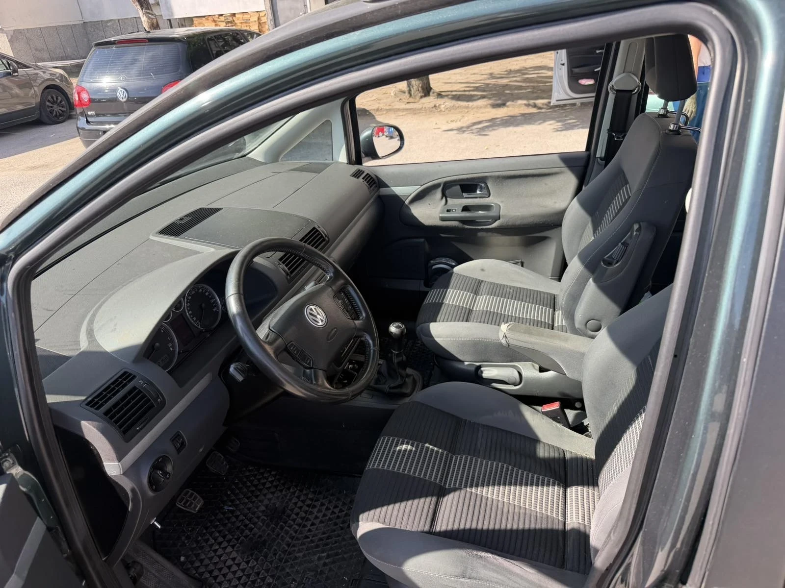 VW Sharan VW Sharan 1.8Т Бензин 7 местен, снимка 6 - Автомобили и джипове - 55187478