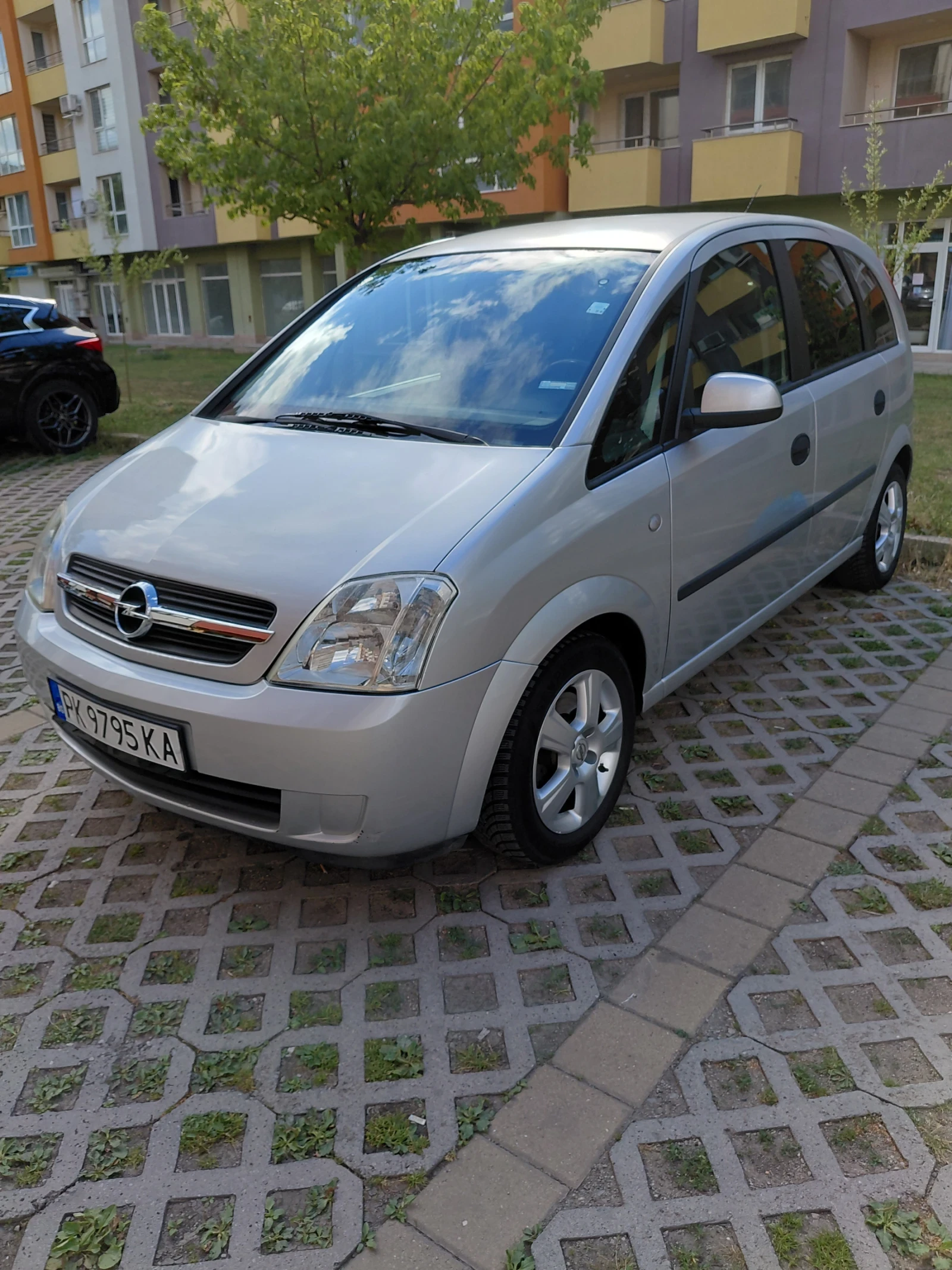 Opel Meriva, снимка 5 - Автомобили и джипове - 55224786