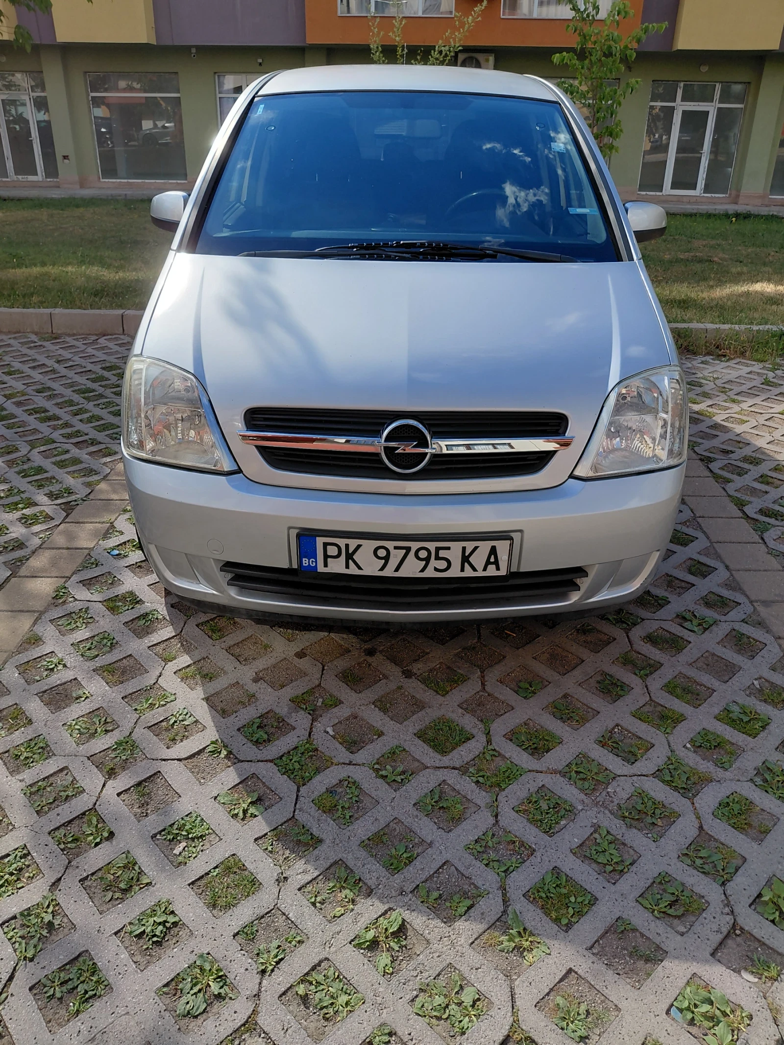 Opel Meriva, снимка 2 - Автомобили и джипове - 55224786