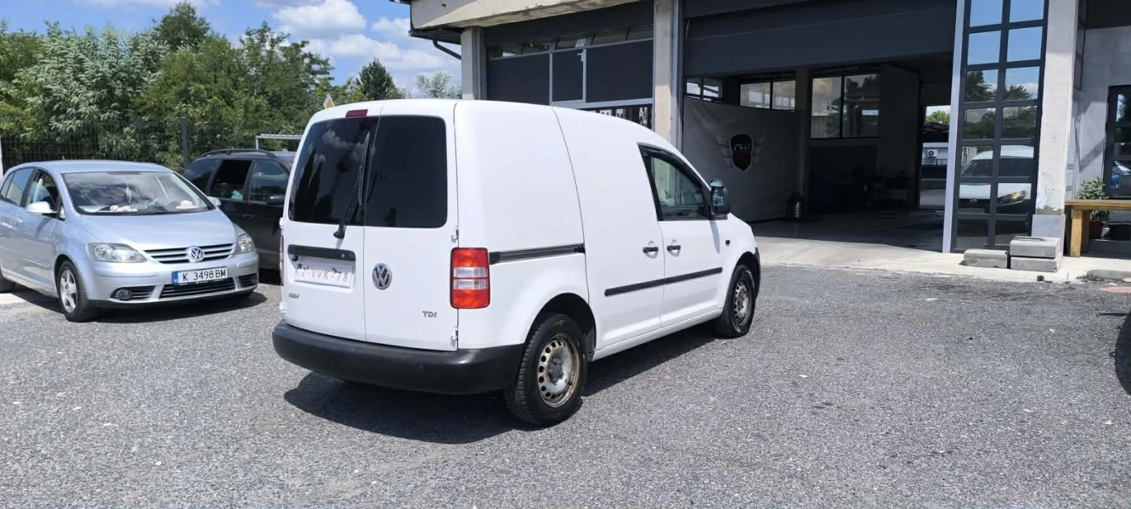 VW Caddy, снимка 5 - Автомобили и джипове - 55477359