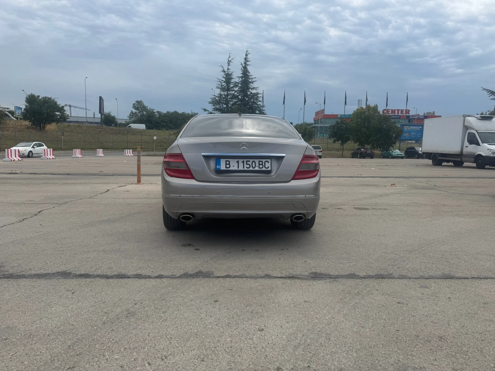 Mercedes-Benz C 320 Avantgarde, снимка 4 - Автомобили и джипове - 55741040