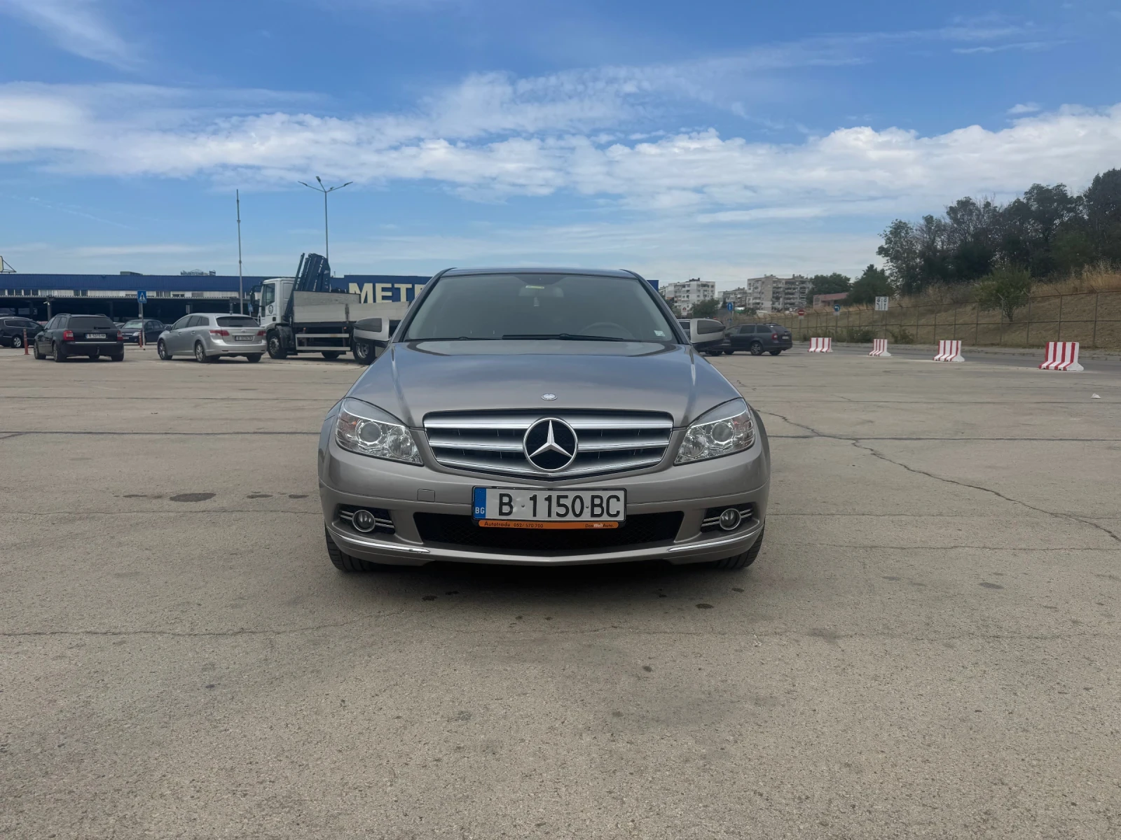 Mercedes-Benz C 320 Avantgarde, снимка 2 - Автомобили и джипове - 55741040