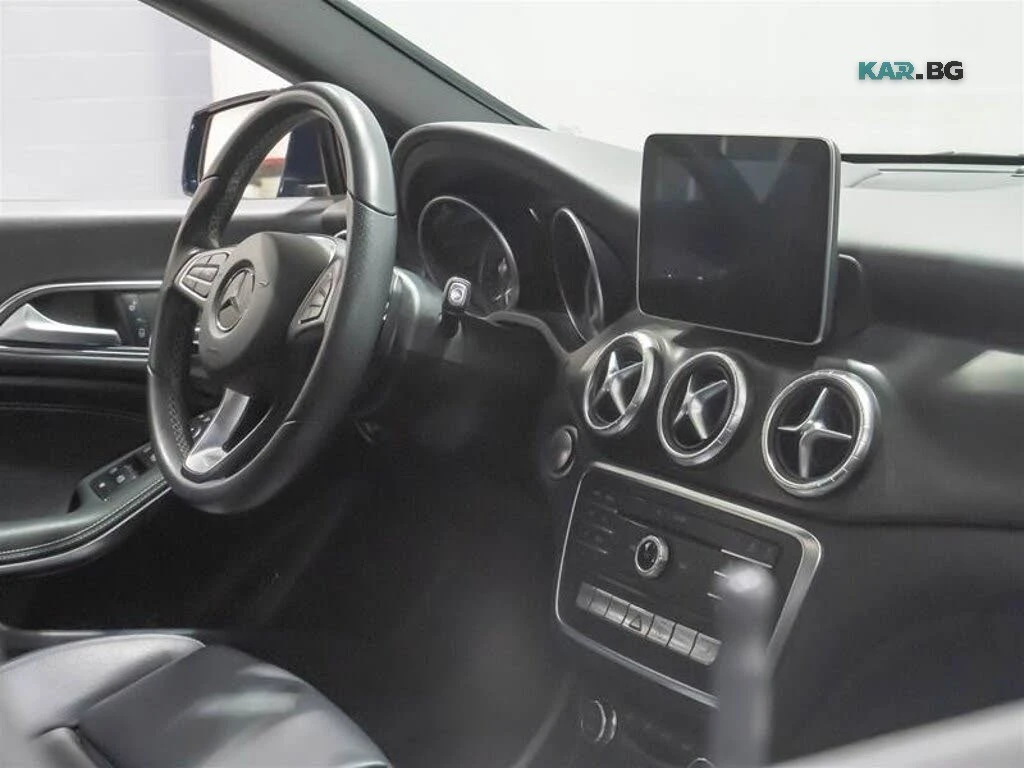 Mercedes-Benz CLA * AMG Line * 4MATIC *  AвтоКредит * (ЦЕНА ДО БГ), снимка 7 - Автомобили и джипове - 55847409