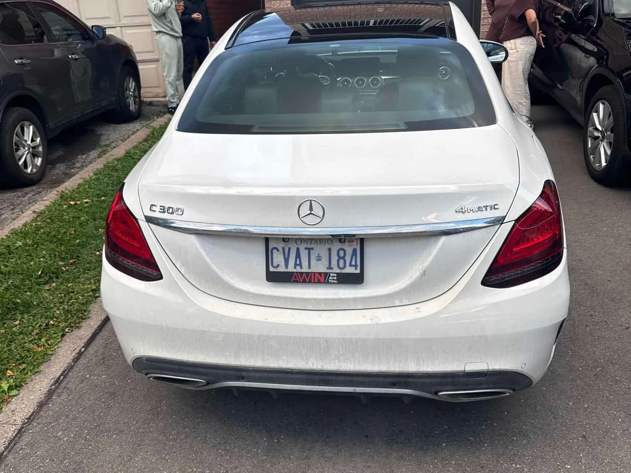 Mercedes-Benz C 300 * CARFAX * , снимка 4 - Автомобили и джипове - 56355175