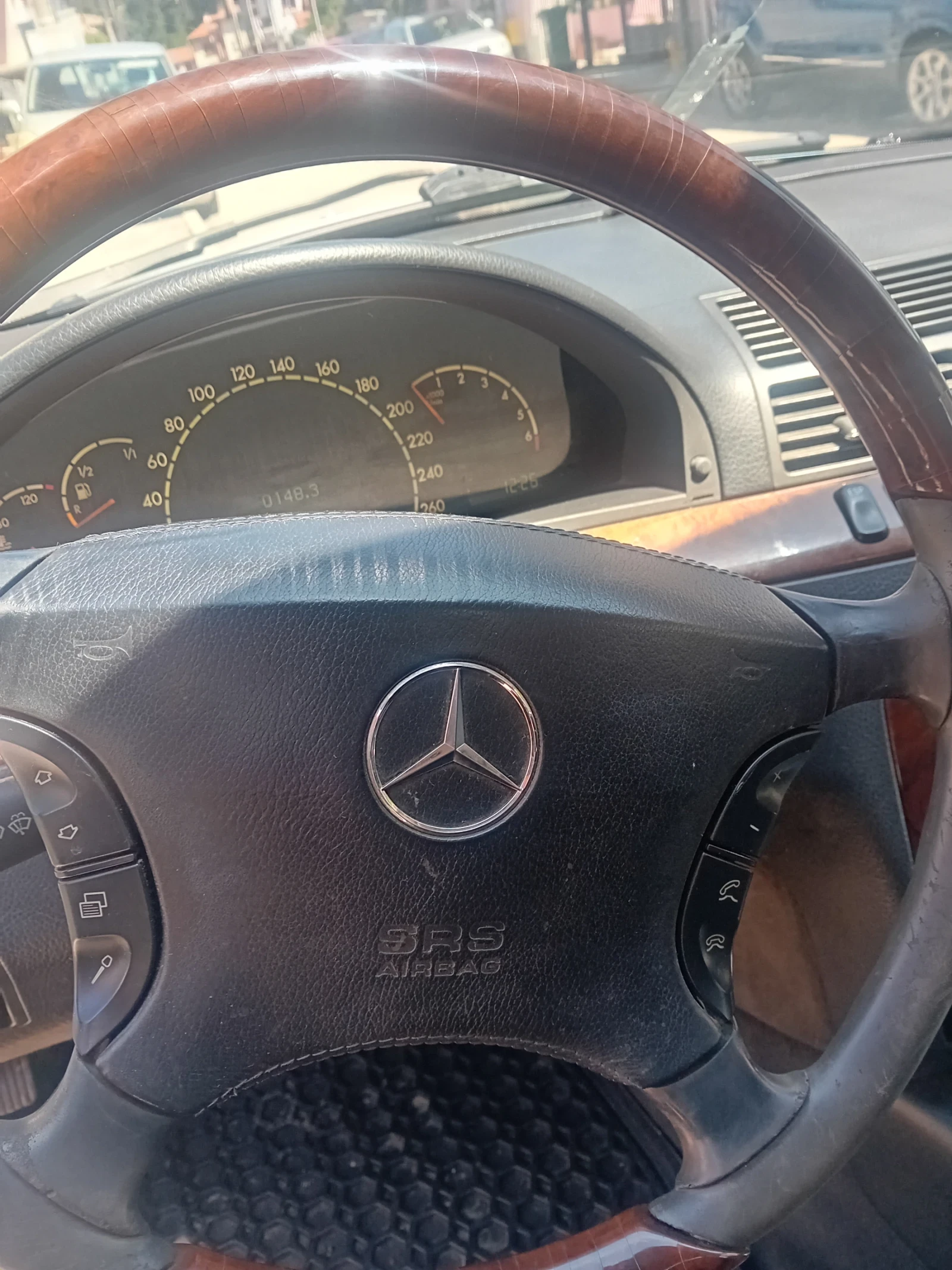 Mercedes-Benz S 500
