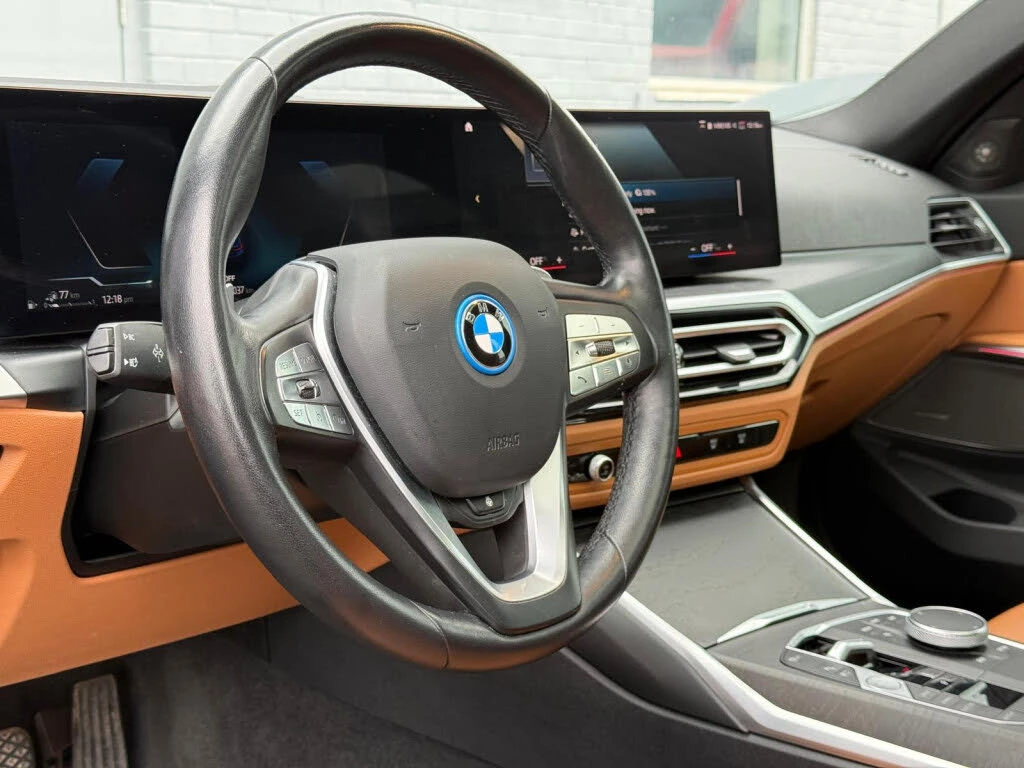 BMW 330 e* PLUG IN* XDRIVE* M SPORT* HARMAN KARDON* ������ | Mobile.bg � ����������� 8