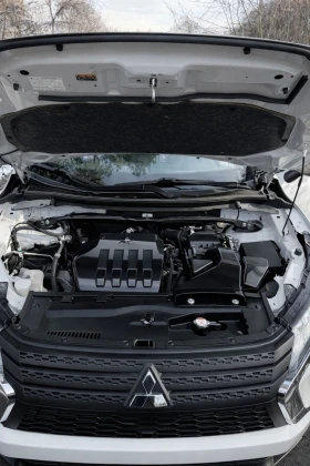 Mitsubishi Eclipse Cross 4X4, снимка 8