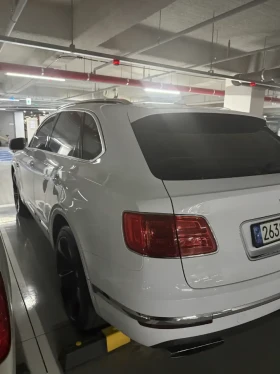 Bentley Bentayga FIRST EDITION | КРАЙНА ЦЕНА, снимка 4