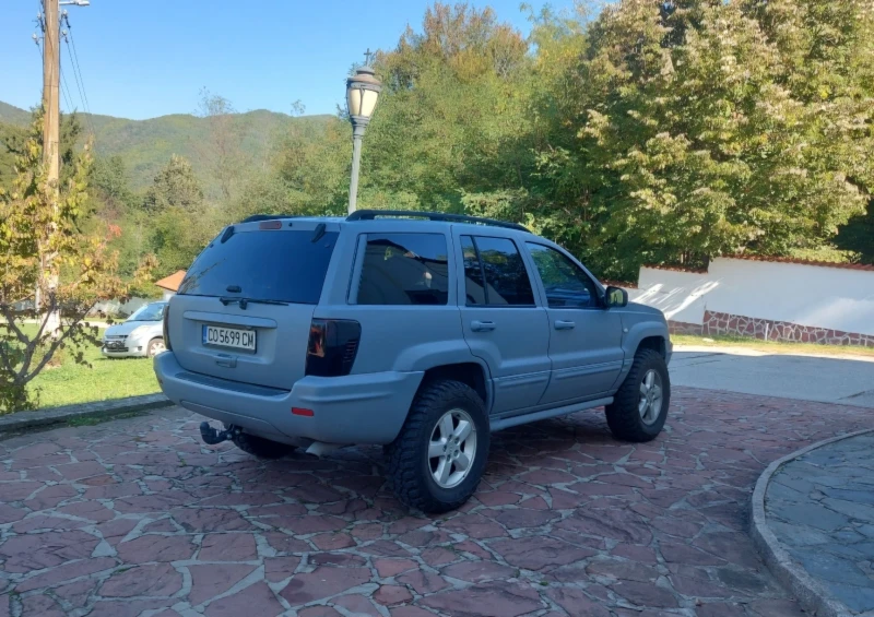 Jeep Grand cherokee Overland, снимка 7 - Автомобили и джипове - 47994352