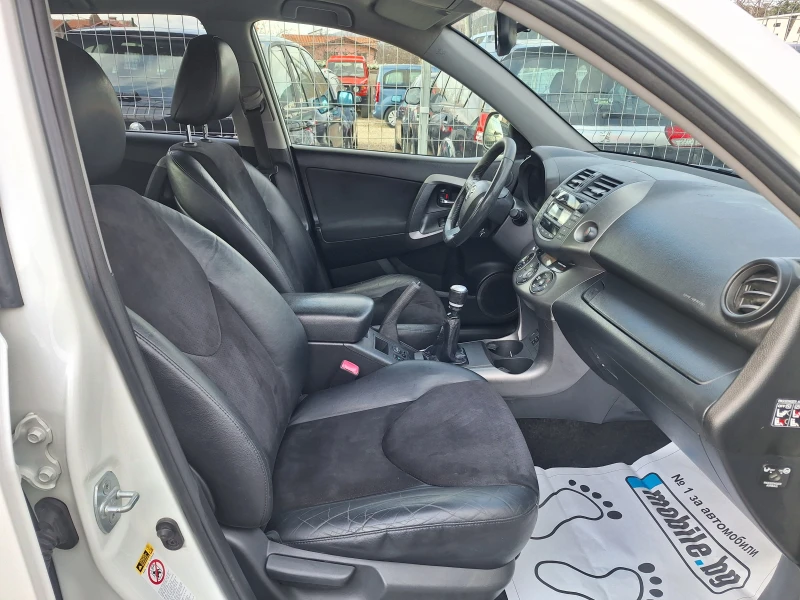 Toyota Rav4 2.0 D4D KOJA , снимка 14 - Автомобили и джипове - 48482711