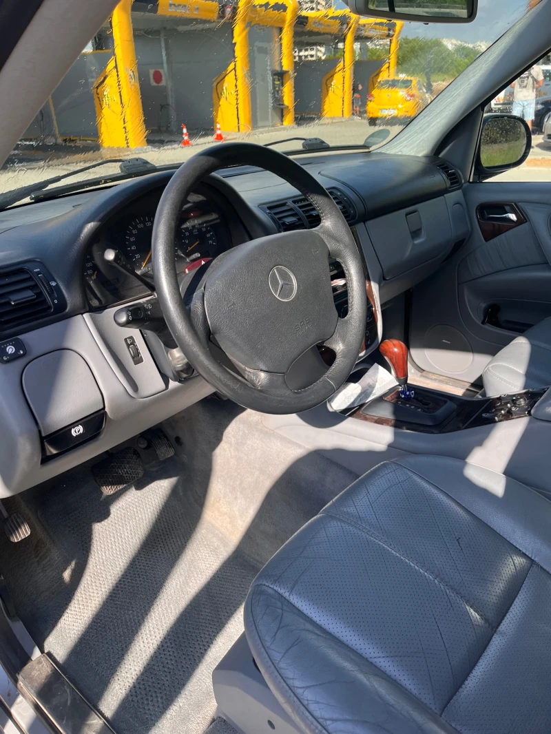 Mercedes-Benz ML 430 С газ, снимка 8 - Автомобили и джипове - 51967144