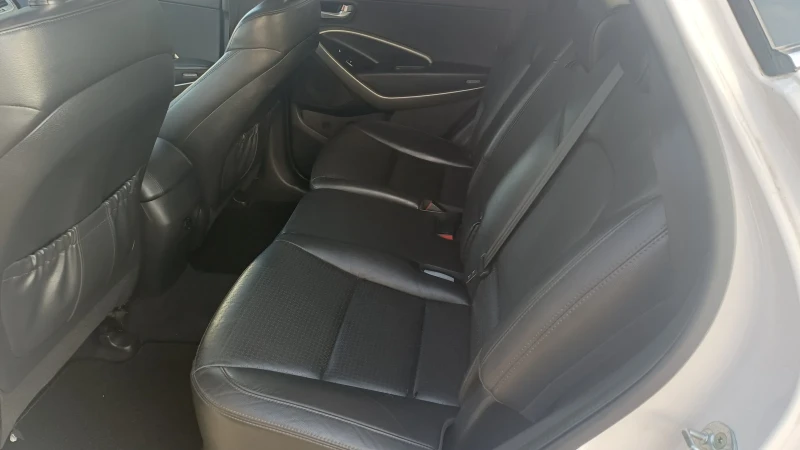 Hyundai Santa fe 2.2, снимка 9 - Автомобили и джипове - 53050054