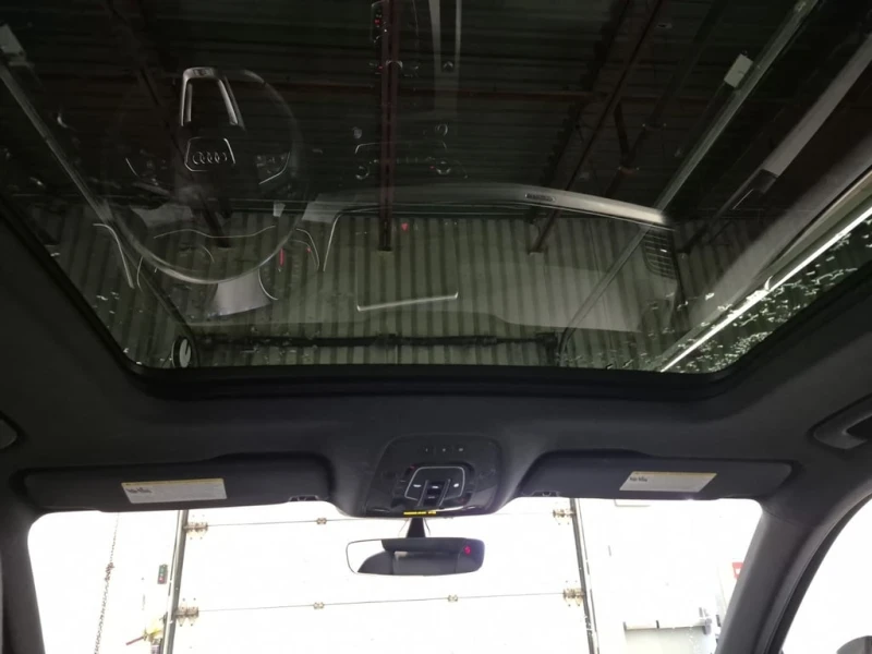 Audi Q5 * PROGRESSIV * CARFAX * ЦЕНА ДО БГ, снимка 12 - Автомобили и джипове - 53019131