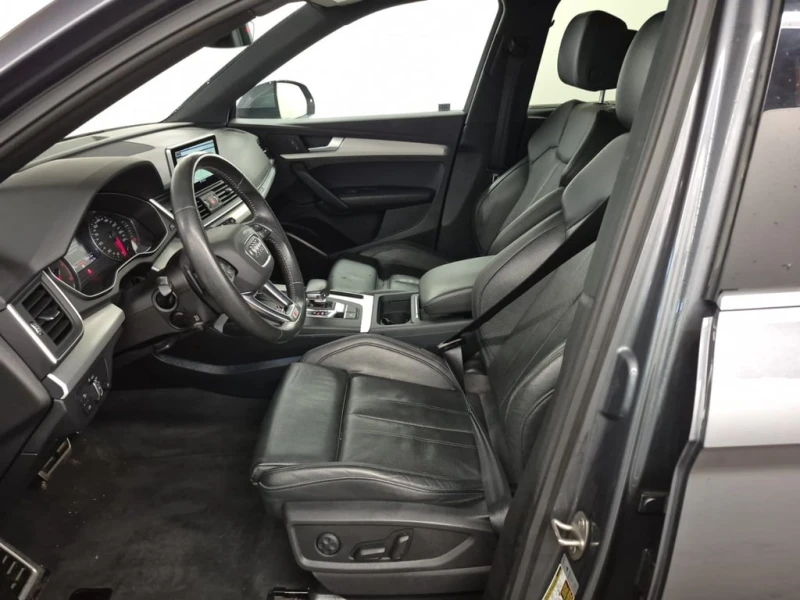 Audi Q5 * PROGRESSIV * CARFAX * ЦЕНА ДО БГ, снимка 8 - Автомобили и джипове - 53019131