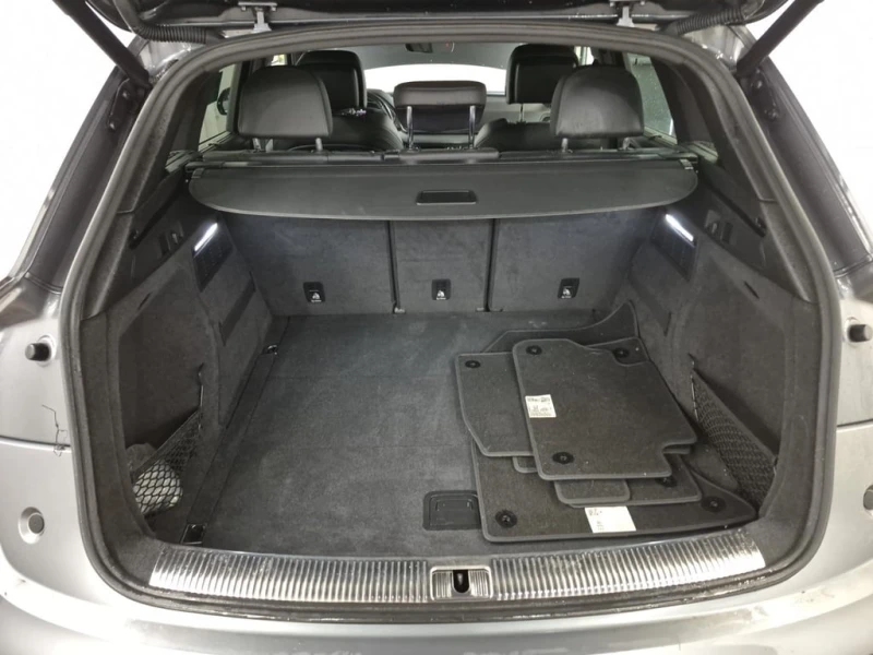 Audi Q5 * PROGRESSIV * CARFAX * ЦЕНА ДО БГ, снимка 16 - Автомобили и джипове - 53019131