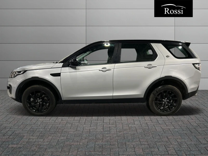 Land Rover Discovery Sport 2.0Td4/4x4/Camera/Navi/ОЧАКВАН ВНОС, снимка 4 - Автомобили и джипове - 53282110