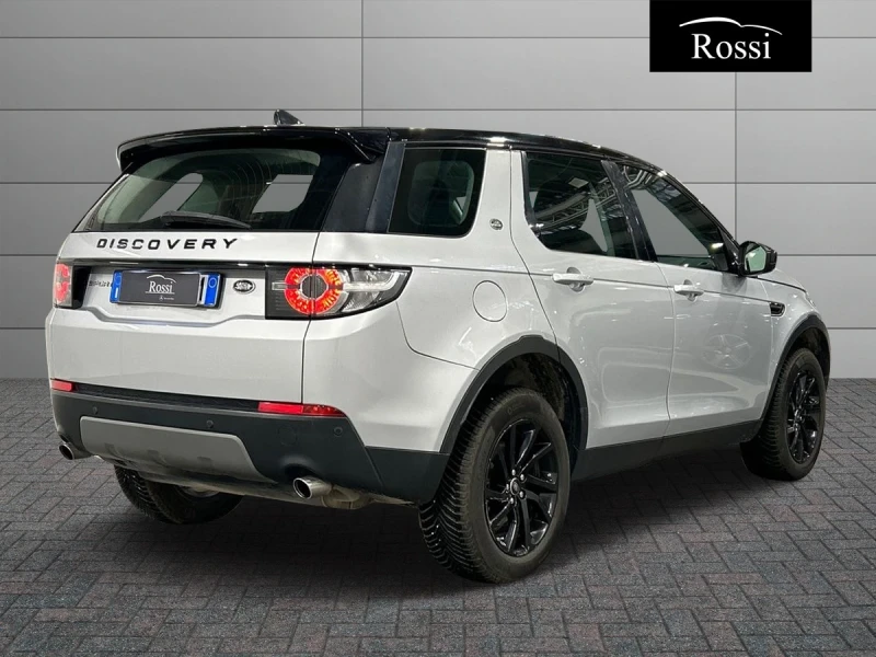 Land Rover Discovery Sport 2.0Td4/4x4/Camera/Navi/ОЧАКВАН ВНОС, снимка 5 - Автомобили и джипове - 53282110
