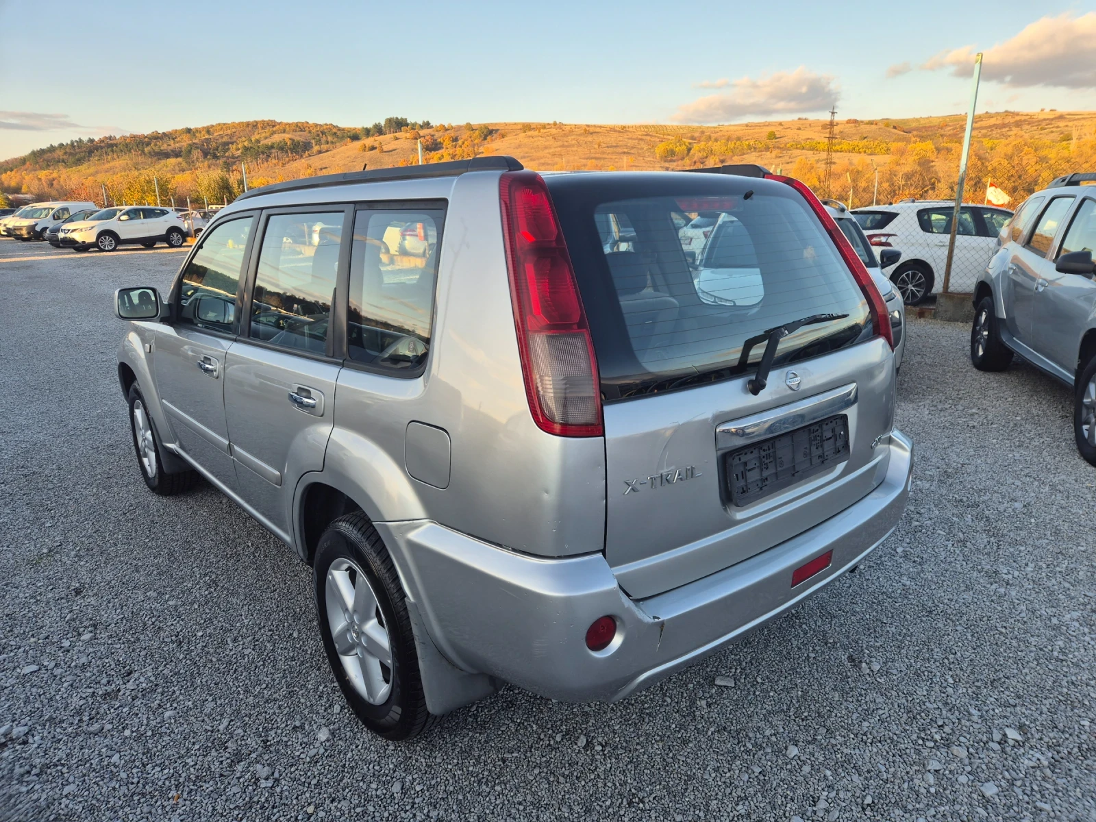 Nissan X-trail 2.2  4x4 | Mobile.bg   6