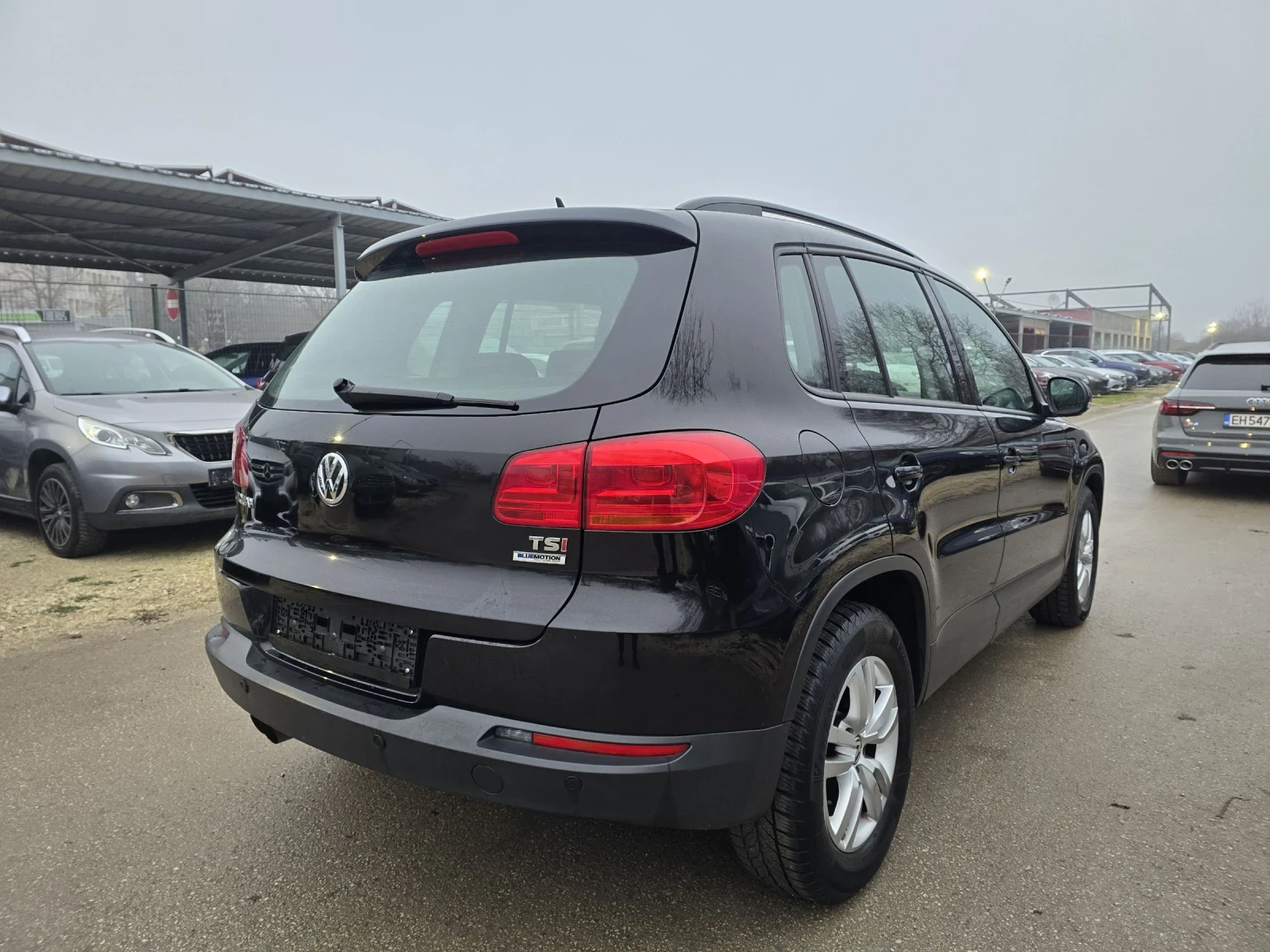 VW Tiguan 1.4TSI 124�.� 6 �������� | Mobile.bg � ����������� 4