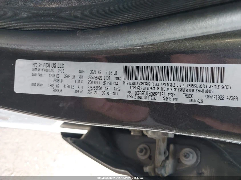 Dodge RAM 1500 5.7l Laramie 4X4 5'7 Box - изображение 9