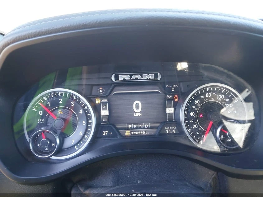 Dodge RAM 1500 5.7l Laramie 4X4 5'7 Box - изображение 7