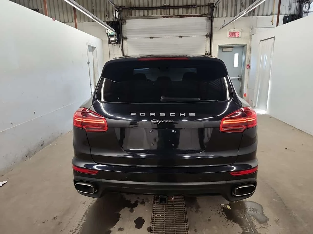 Porsche Cayenne | DIESEL | ПОДГРЕВИ | PANO | CARFAX, снимка 16 - Автомобили и джипове - 53741139