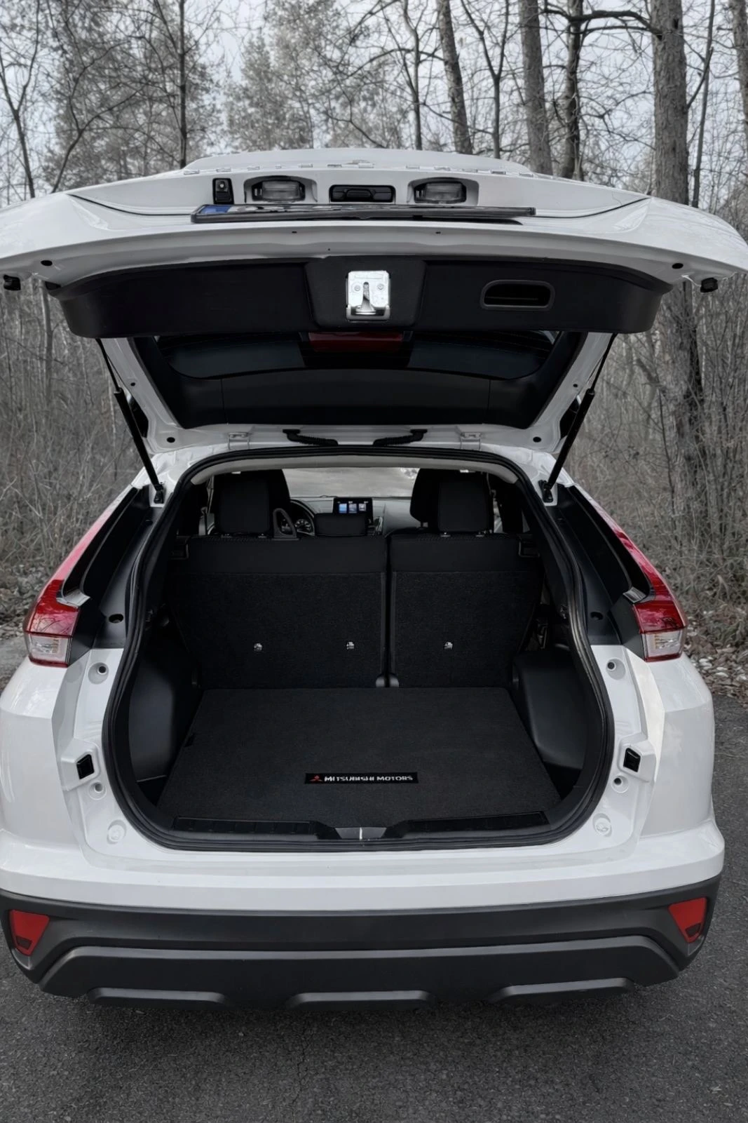 Mitsubishi Eclipse Cross 4X4, снимка 11 - Автомобили и джипове - 53777858