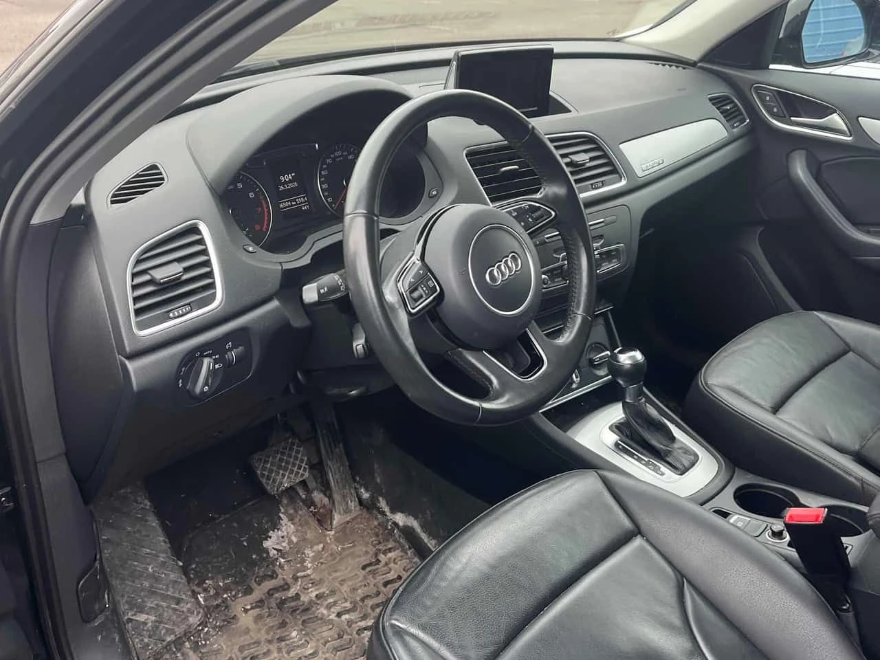 Audi Q3 * Komfort * CARFAX * ЦЕНА ДО БГ, снимка 7 - Автомобили и джипове - 53990861