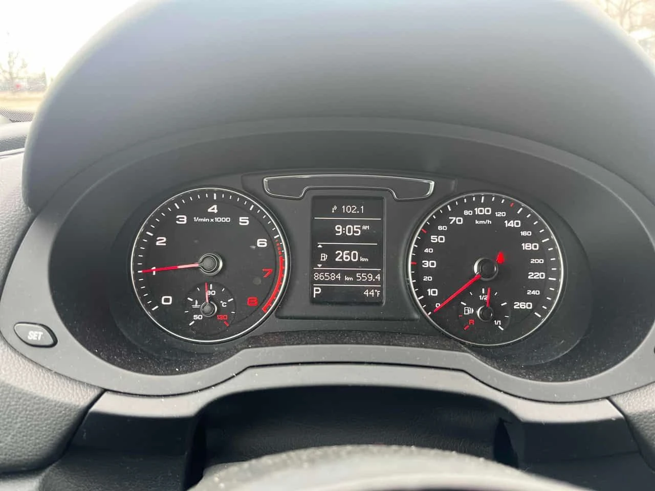 Audi Q3 * Komfort * CARFAX * ЦЕНА ДО БГ, снимка 8 - Автомобили и джипове - 53990861