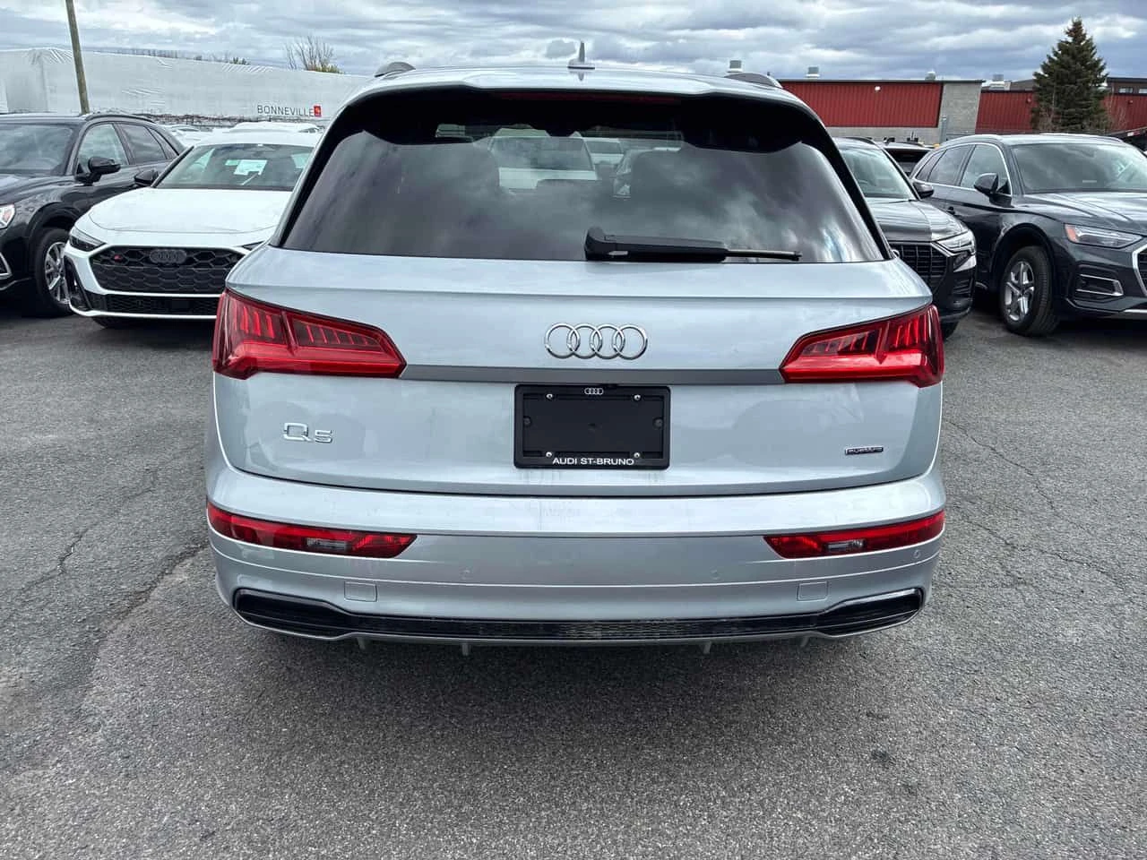 Audi Q5 PROGRESSIV S-LINE BLACK OPTIC* DISTRONIC* , снимка 4 - Автомобили и джипове - 54512011