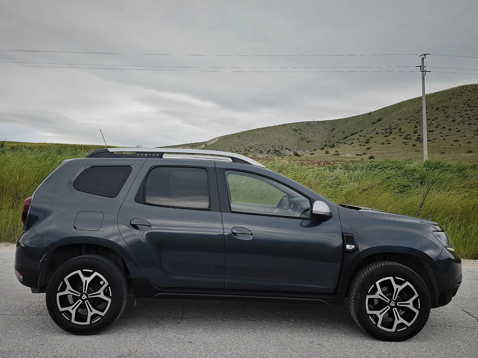 Dacia Duster 1.5dci* EVRO 6D* EXCLUSIVE* , снимка 7 - Автомобили и джипове - 54585747