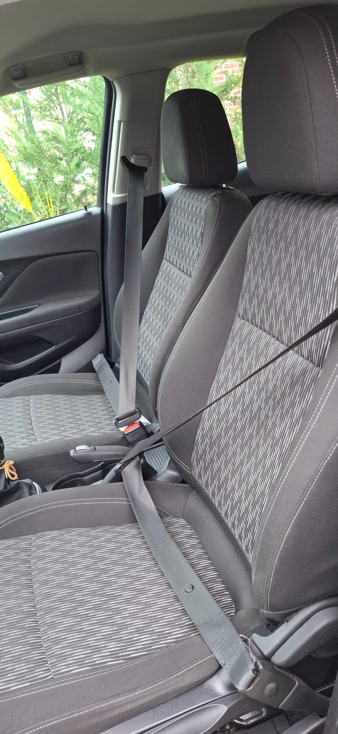 Opel Mokka, снимка 13 - Автомобили и джипове - 54658108