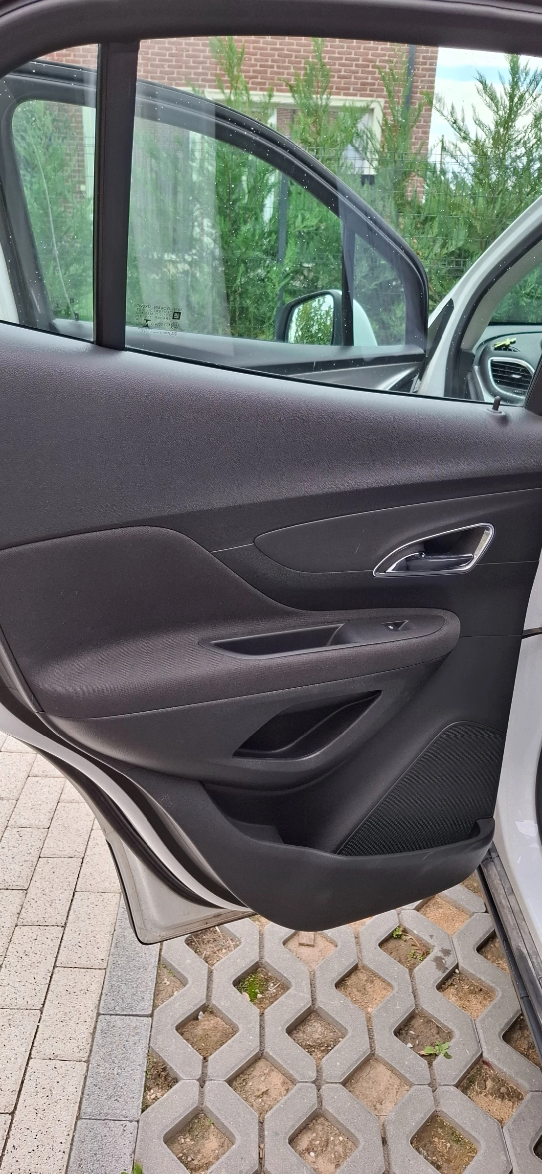 Opel Mokka, снимка 15 - Автомобили и джипове - 54658108