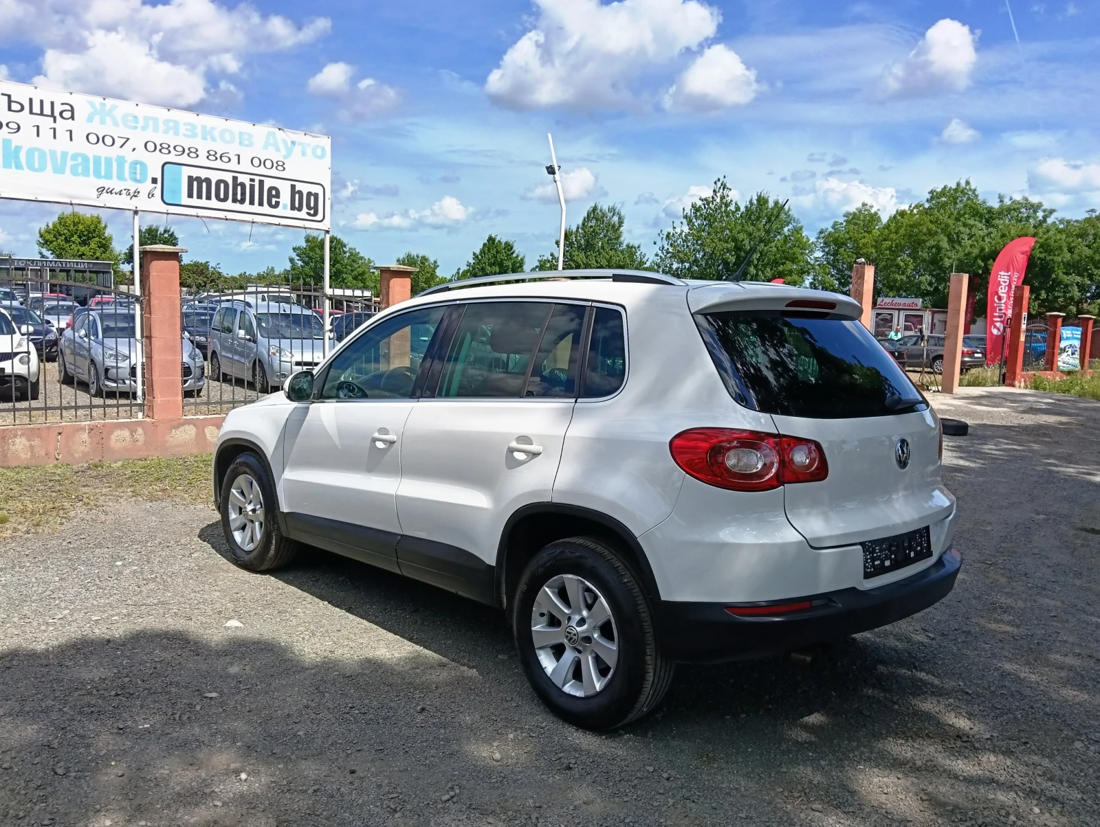 VW Tiguan 2.0TDI AUTOMAT, снимка 6 - Автомобили и джипове - 54895478